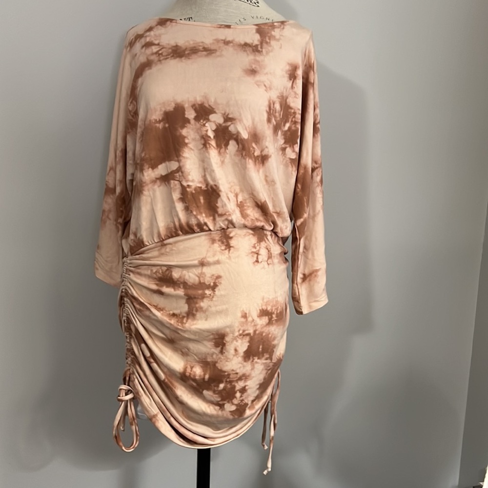 Gilli Rust Tie Dye Cinched Bottom Crew Neck 3/4 Sleeve Dress